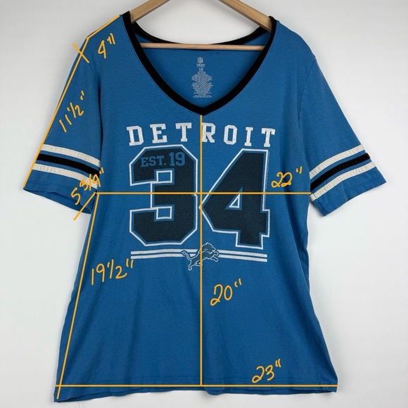 NFL Team Apparel Women’s L Detroit Lions V-Neck Tee Y2K-Inspired Blue #34 - Picture 8 of 8